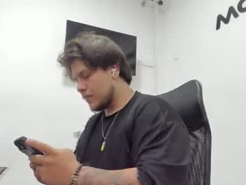 Profile of alejito_hot22
