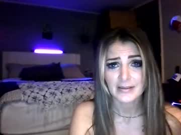 Mikaelastrieb Chaturbate profile image