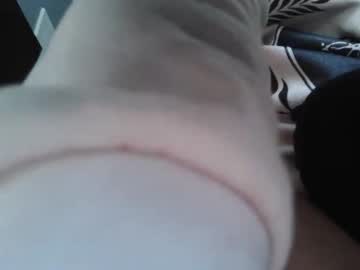 Dude_B_Horny