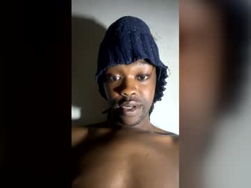 Alwayshappyinhere Chaturbate profile image