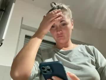 Linka555 Chaturbate profile image