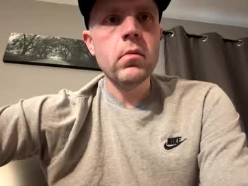 Submissivebrett374 Chaturbate profile image