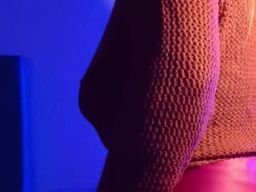 Profile of blondeboobs3
