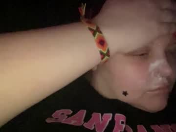 Grubazuzka Chaturbate profile image