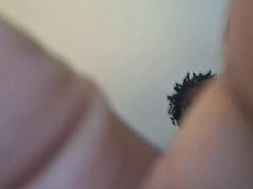 Profile of essie1990