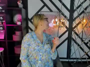 Anna_Noir