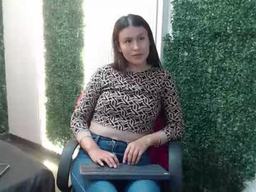 Sara_Blue13