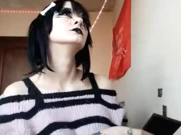Profile of keelyha