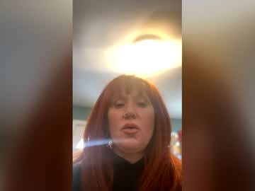 Curvypinknhot Chaturbate profile image