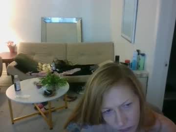 Lexxiredd Chaturbate profile image