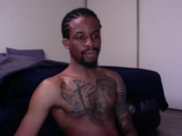 Bigplevelsglo Chaturbate profile image