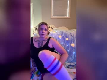 Profile of tara_aldie