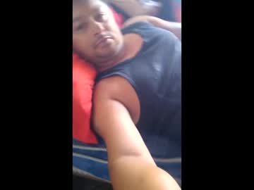 Carlitos48b Chaturbate profile image