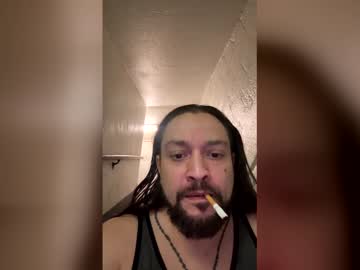 Makemenutbendover Chaturbate profile image