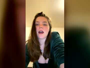 Profile of lyssaandslim