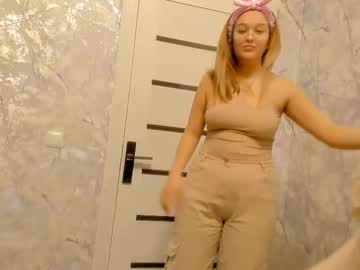 Kelli_Nuna_Bebe