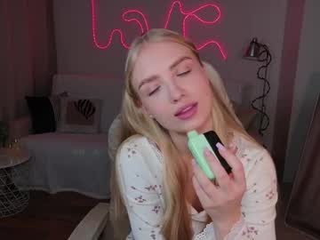 Profile of blonde_vibe