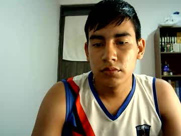 Noahfox19 Chaturbate profile image