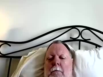 Nakedforyou1642