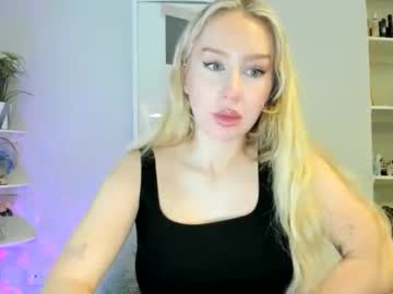 Profile of petiteannax