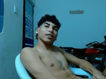 Camilohot_2 Chaturbate profile image