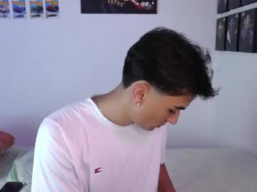 Ryan_Valentine17