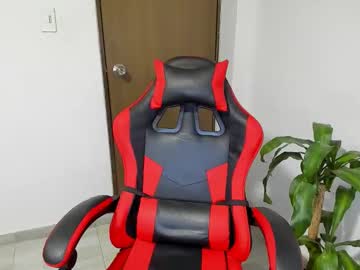 Profile of hades_horny_