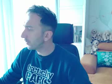 Profile of redrosesnake