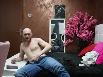 Flirtyplayboy Chaturbate profile image