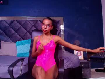 Hilary_Banks1
