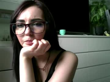 Profile of ellakinky