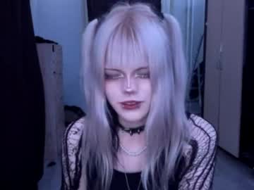 Profile of alicevelt
