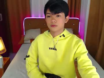 Ethan_Lauren