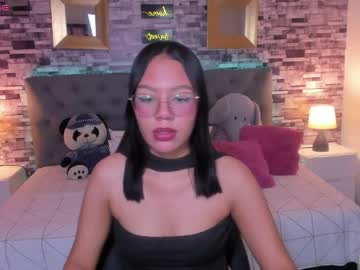 Viiolet__Moon
