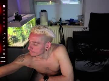 Rayzel_White