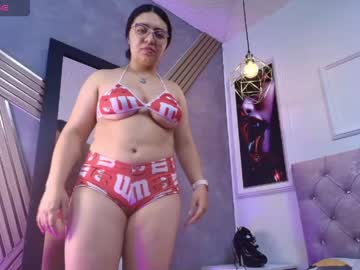 Profile of nina_scott_