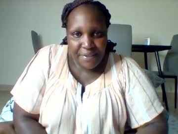 Madame_Pleasure40