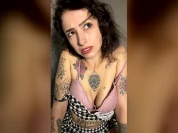 Heyucurious Chaturbate profile image