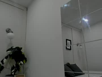 Carolaineroux Chaturbate profile image