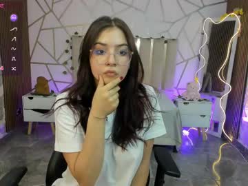 Andrea_Tay1
