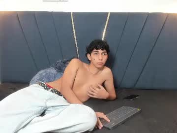 Ero_Boy40