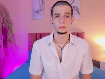 Isaacblaze_