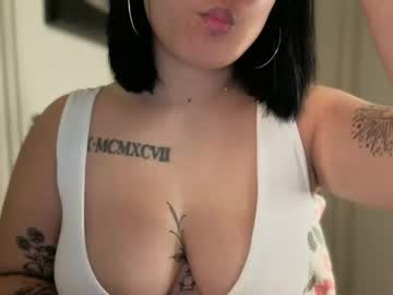 Profile of momgoeswild