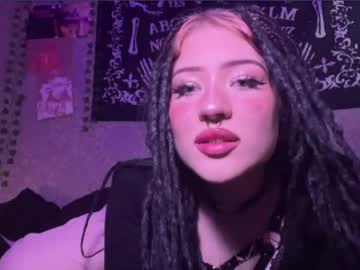 Alisha_Sky_