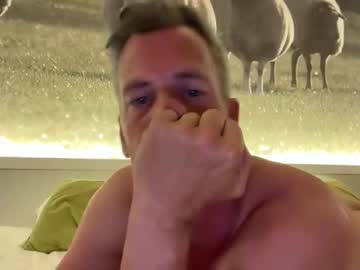 Thabomb420563