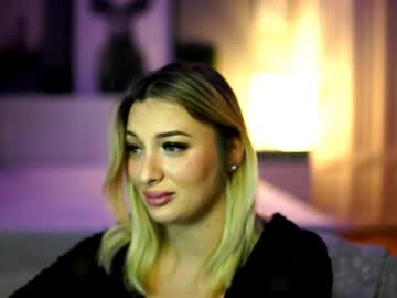 Amira_Velvet