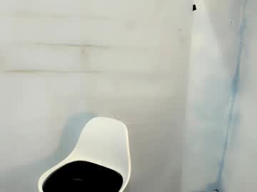 Urdoll_Maila