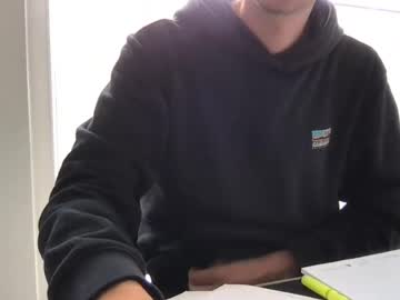 Lennn895