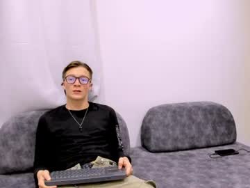 Tom_Kinky_