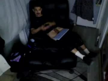 Dzznutzz9 Chaturbate profile image